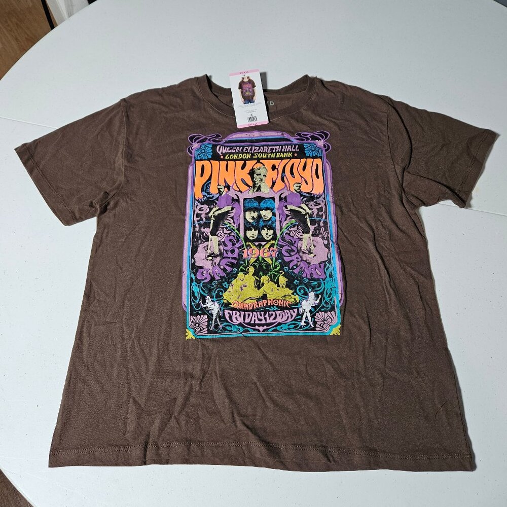 Pink Floyd Women's Brown Queen Elizabeth Hall London South Bank Graphic T-Shirt